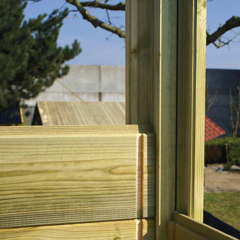 détail du système d'assemblage de Leman Bois d'un coffre de rangement extérieur en bois