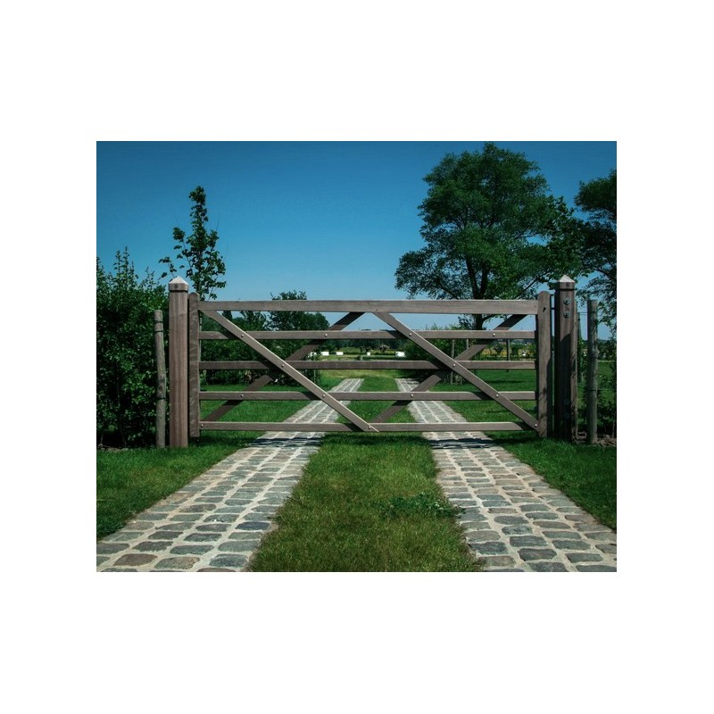 Réalisation portail en bois simple 166 x 120 cm - Rancho fermé