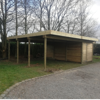 carport avec abri fermé